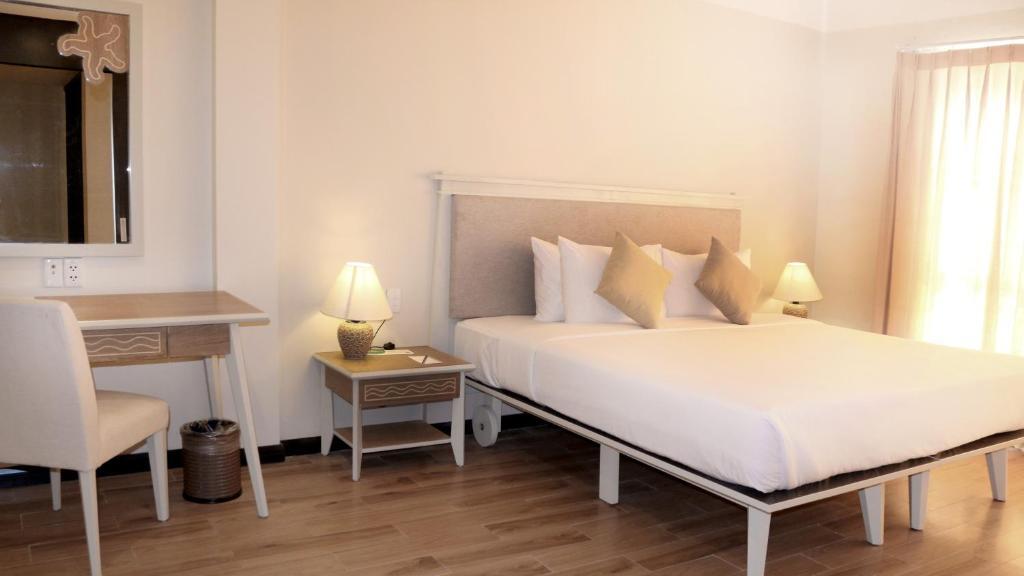 Sandy Beach Non Nuoc Resort Danang