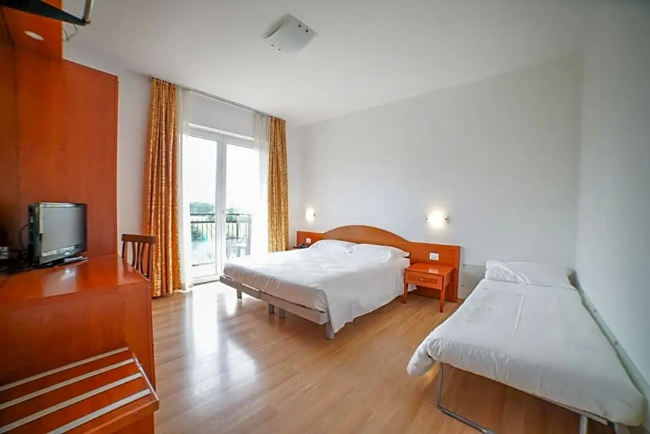Nuova Barcaccia - Chambres
