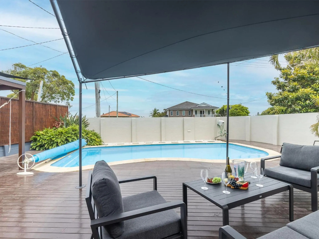 Ocean Palms 11 Prentice Place with a private pool
