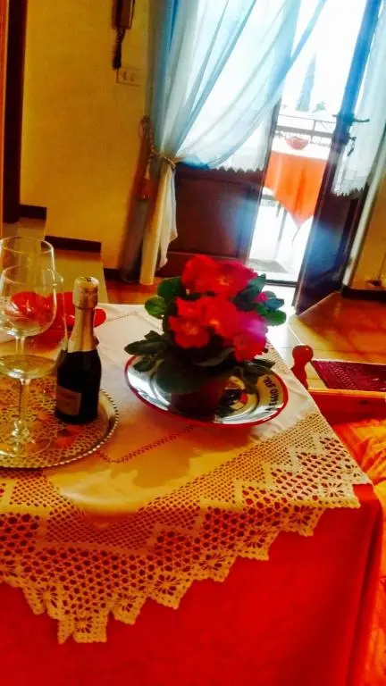 Food & Beverage