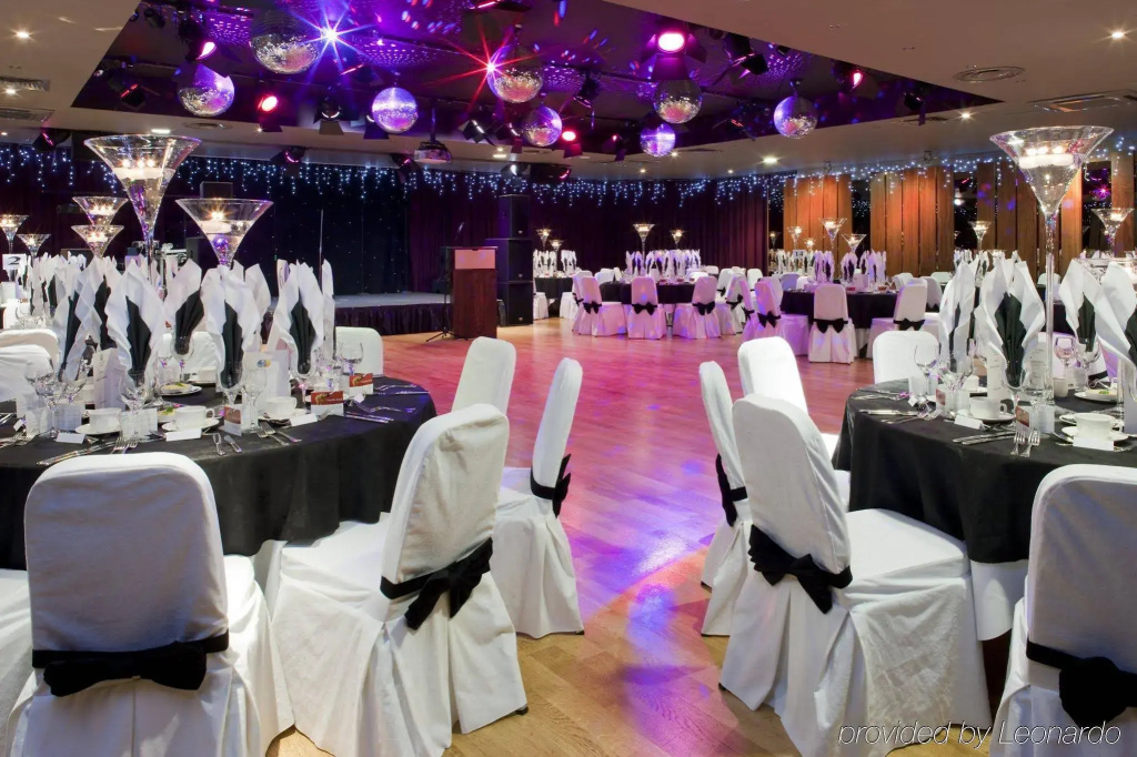 Holiday Inn Aberdeen West by IHG - Général