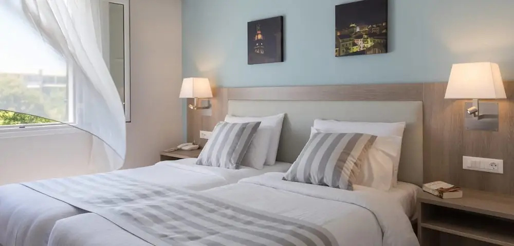 Acharavi Beach Hotel - Chambres