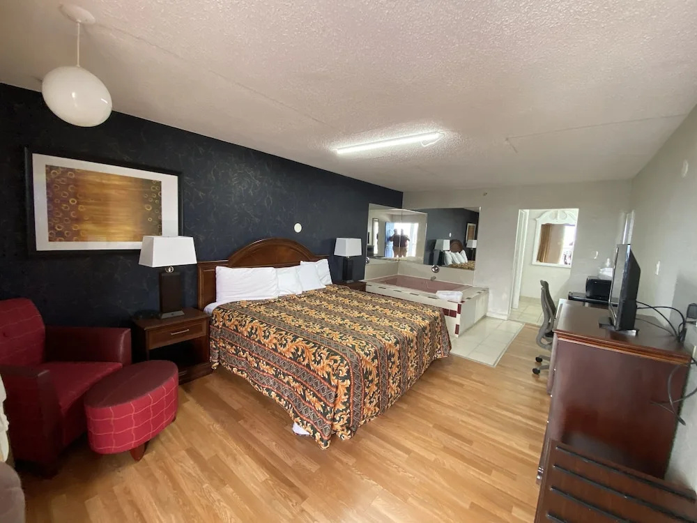 Standard Double room (full double bed)