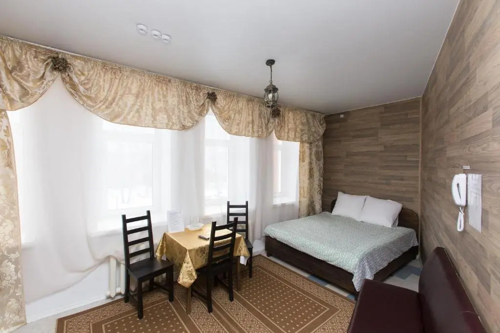 Double Junior Suite (full double bed)