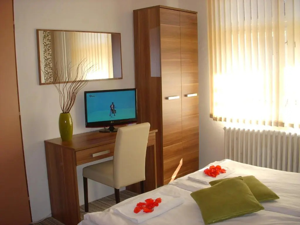 Pension Fami Retro Design - Chambres
