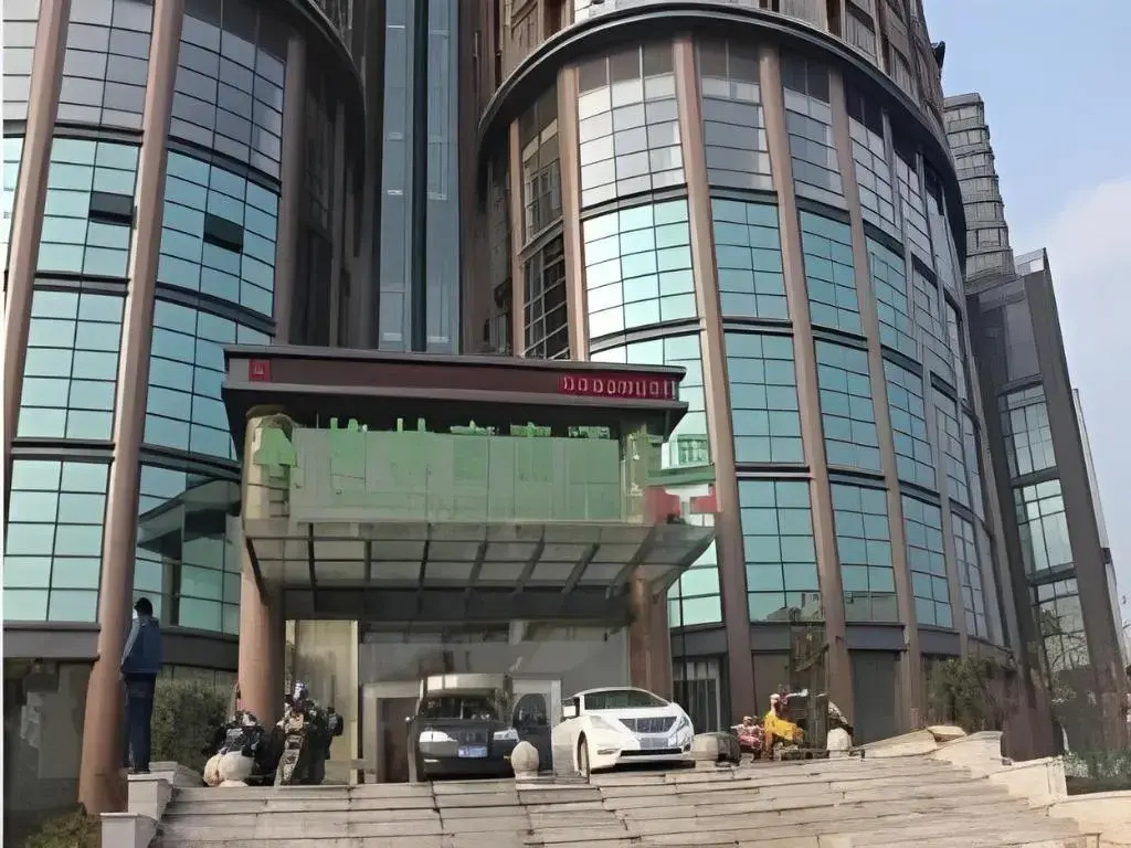 GreenTree Inn Changzhou Liyang Pingling Square Business Hotel