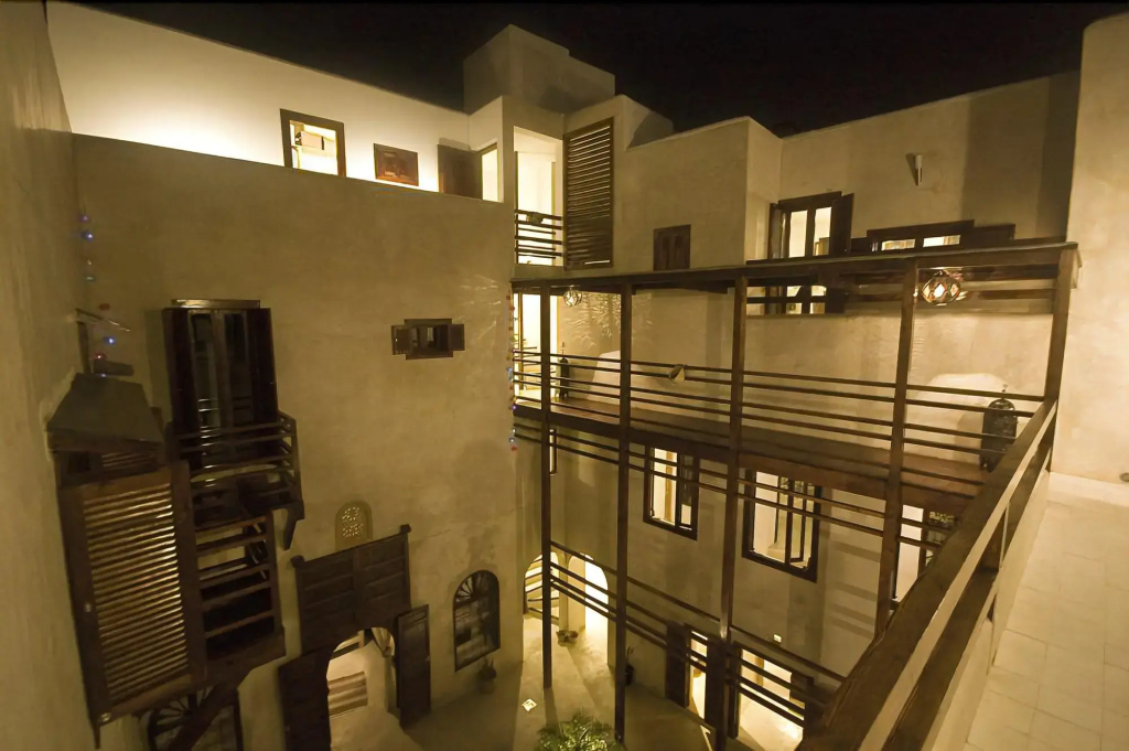 Hotel photo 12