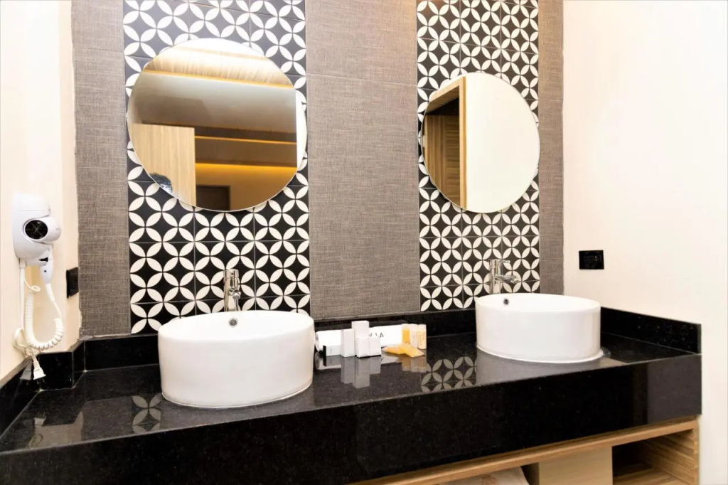 Hotel photo 30