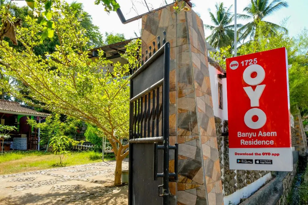 OYO 1725 Banyu Asem Residence