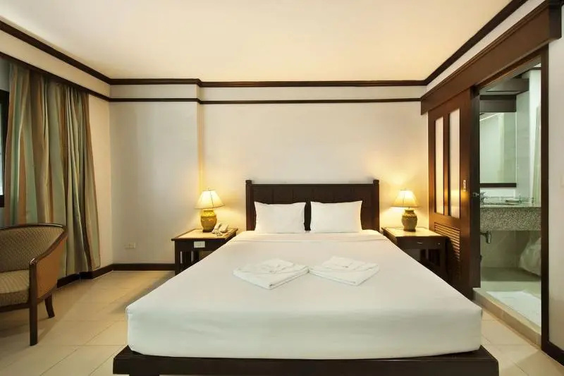 Rattana Mansion - Chambres