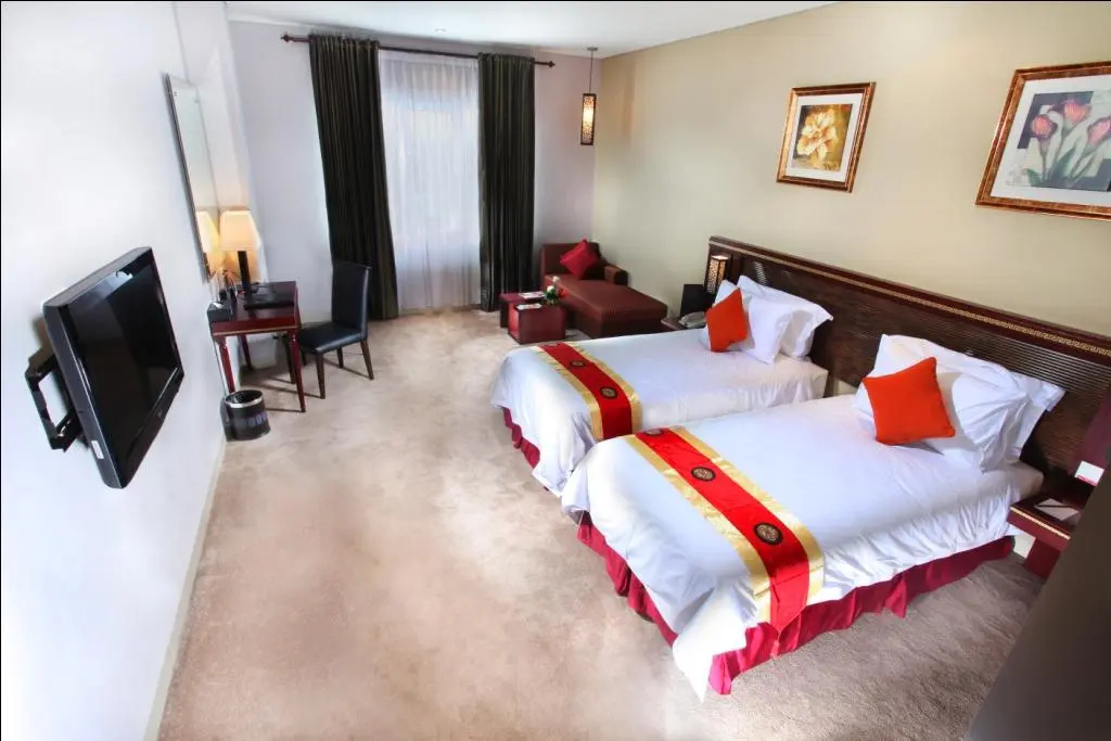 Gino Feruci Kebonjati Room Type - Deluxe Double Room