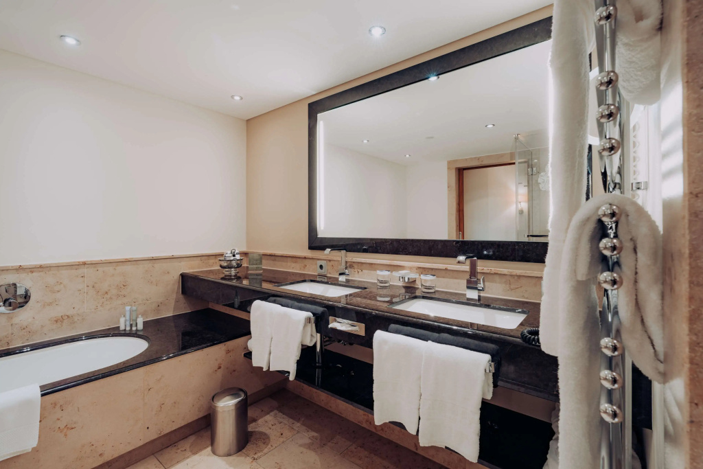 Interalpen-Hotel Tyrol GmbH - Chambres