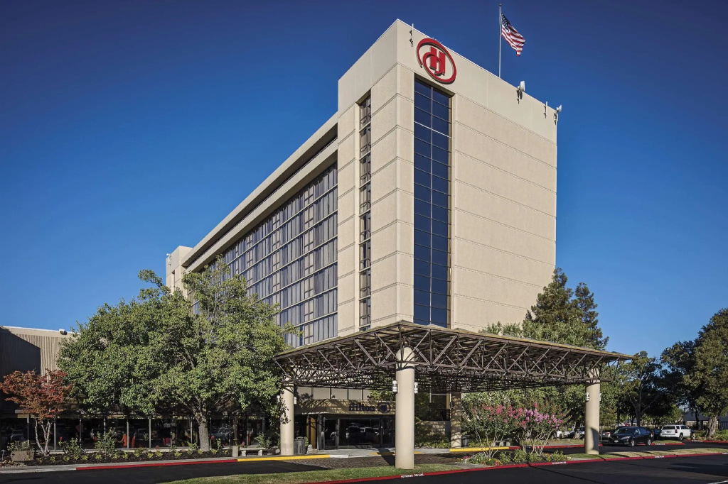 Hilton Sacramento Arden West - Chambres