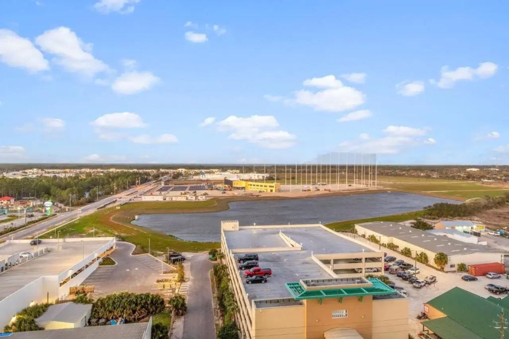 Aqua Resort 1505 by RealJoy Vacations