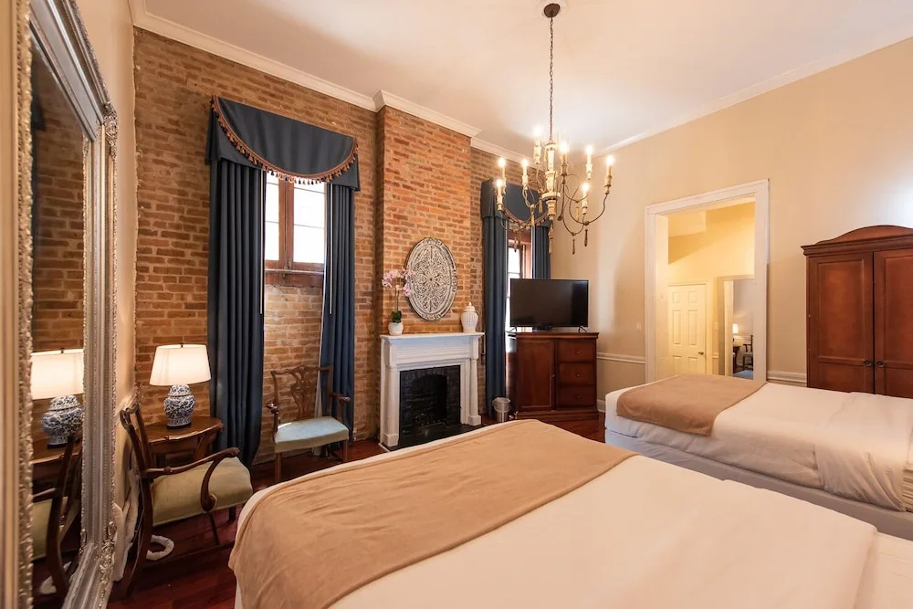 Hotel St. Pierre®, a French Quarter Inns® Hotel - Chambres