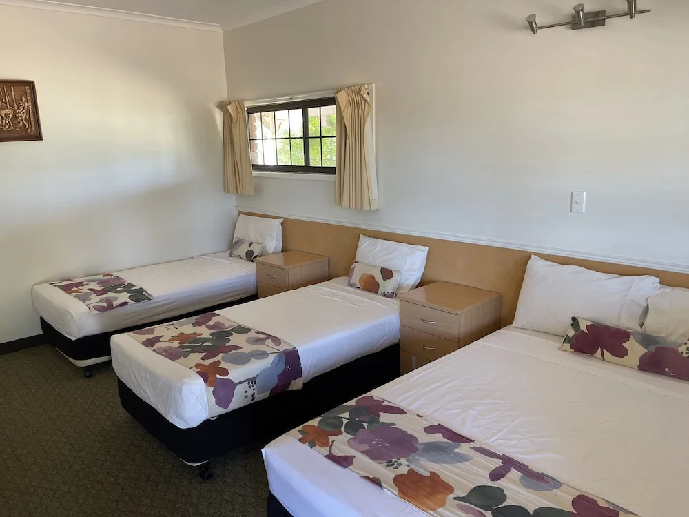 Landsborough Lodge Motel — фото 4