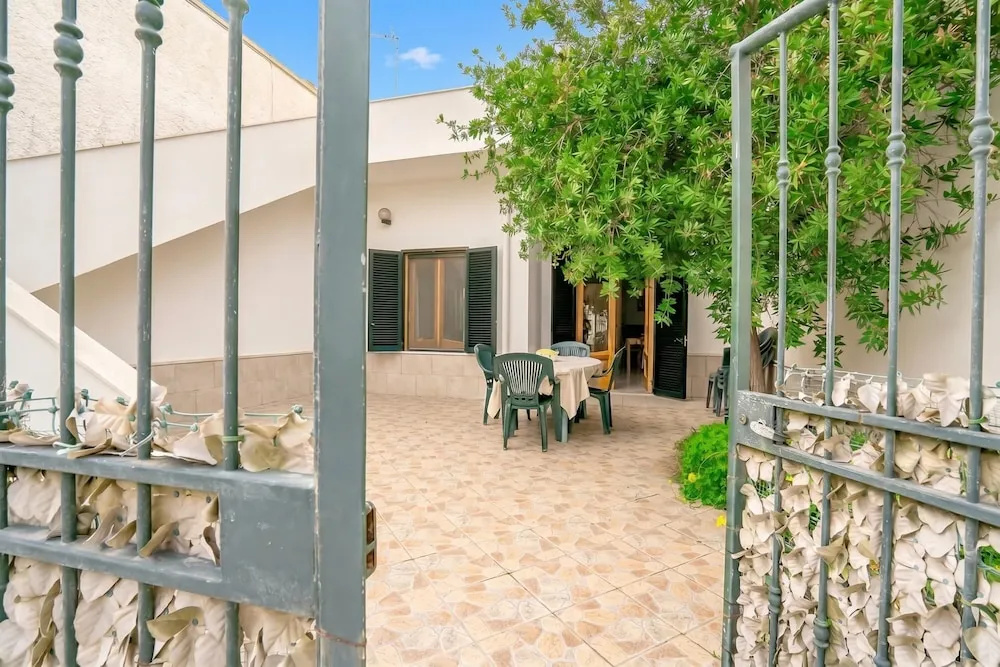 Brezza Apartment Near The Sea