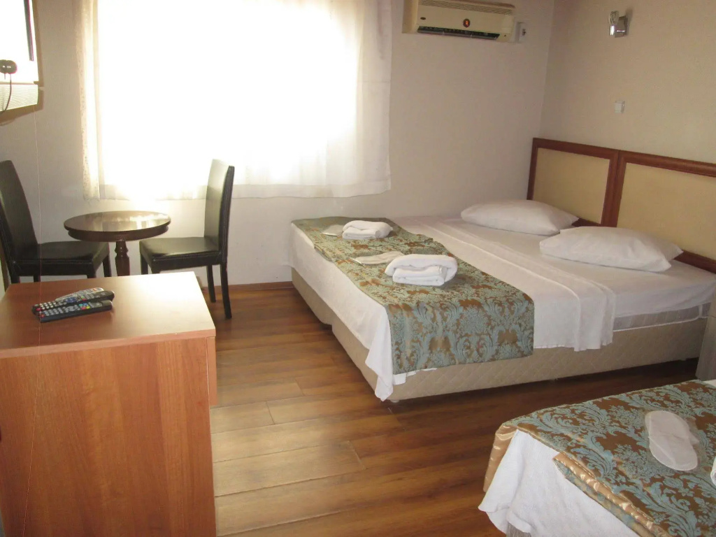 Hotel photo 11