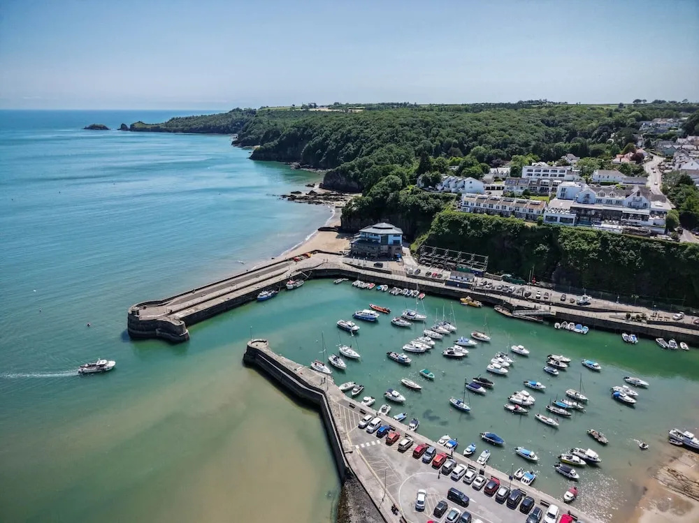 29 Rhodewood House - 2 Bedroom - Saundersfoot