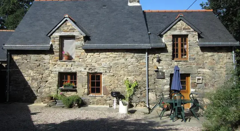 Rustique Cottages - Cuckoo and Pic Cottages