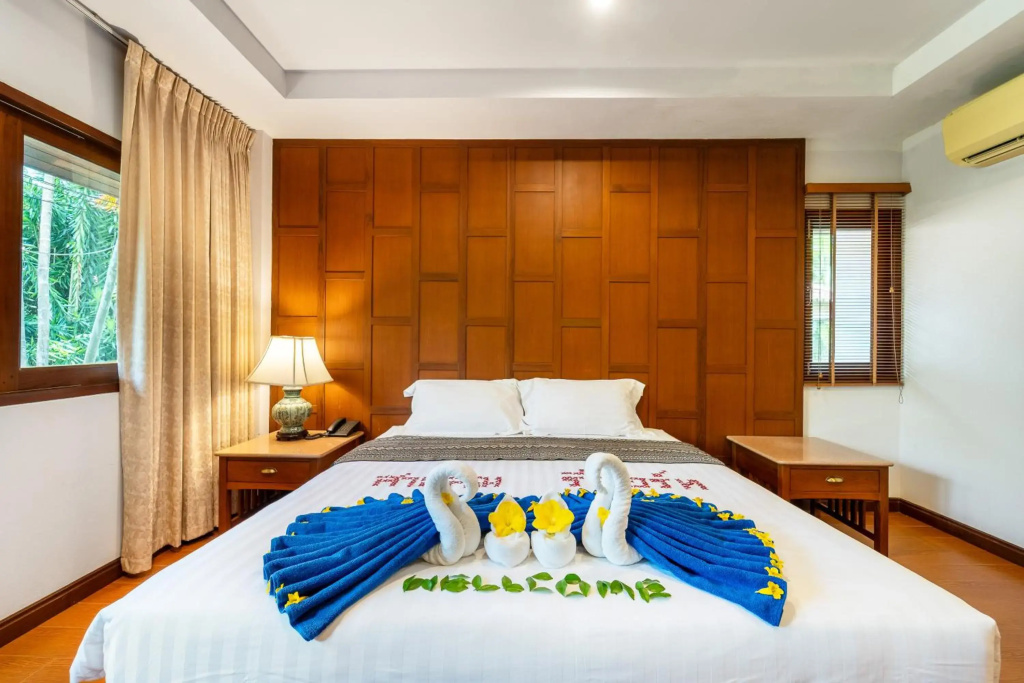 Sailom Resort Bangsaphan