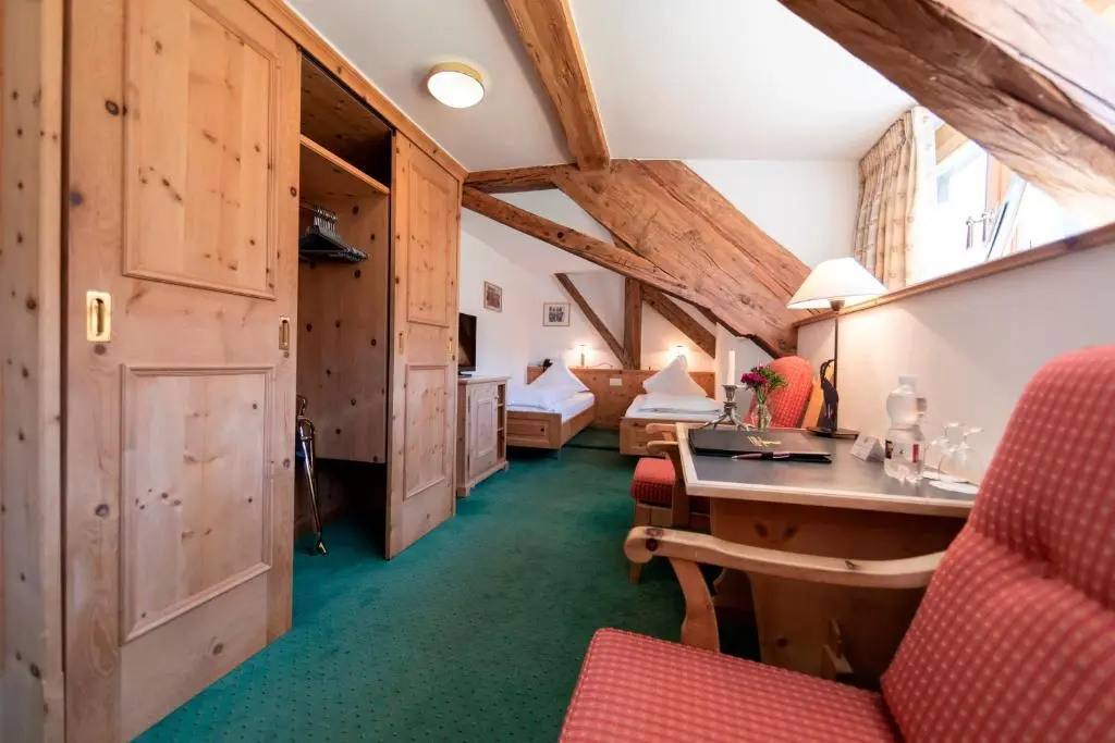 Economy Double room (twin beds)