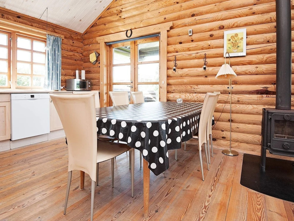 Alluring Holiday Home in Glesborg near Sea - фото 9