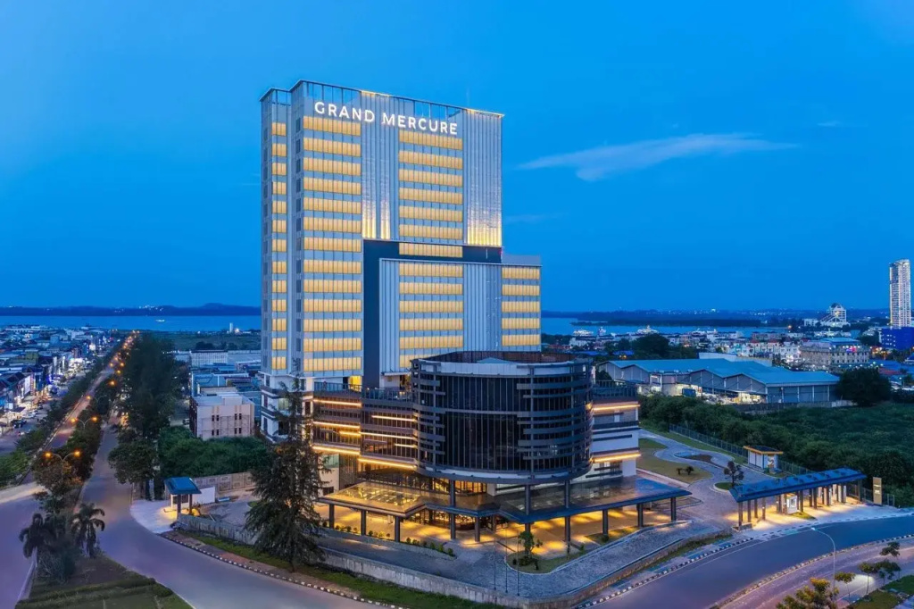Grand Mercure Batam Centre