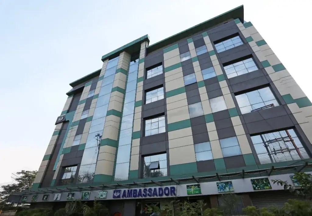 Hotel Ambassador Retreat