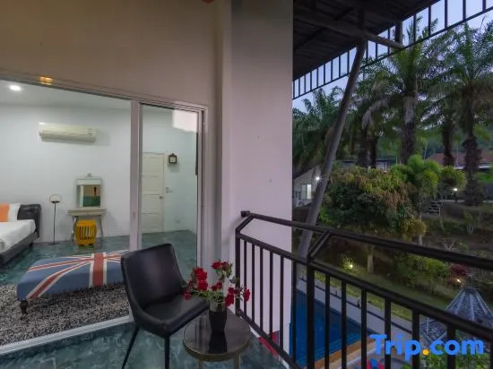 Chalong - Villa NAP Dau - 10 Br Private Pool Villa - Phuket