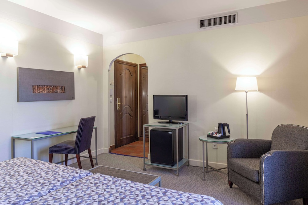 Hotel Macià Alfaros - Chambres