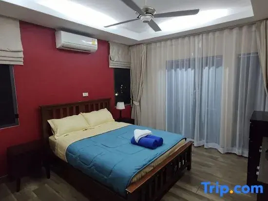 Deluxe Villa