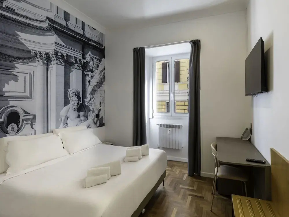 Superior Double room (full double bed)