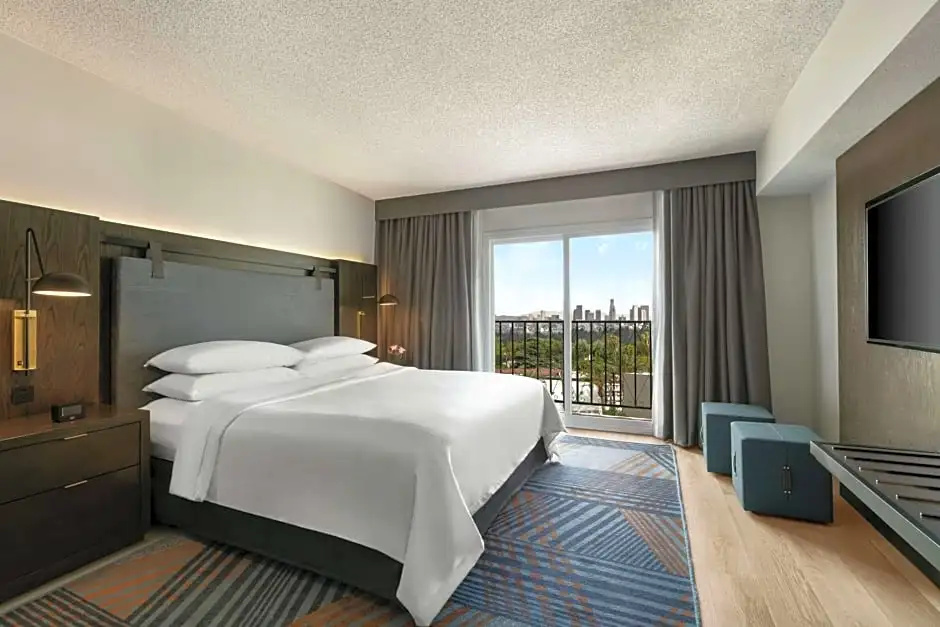 Embassy Suites by Hilton Los Angeles Downey - Chambres