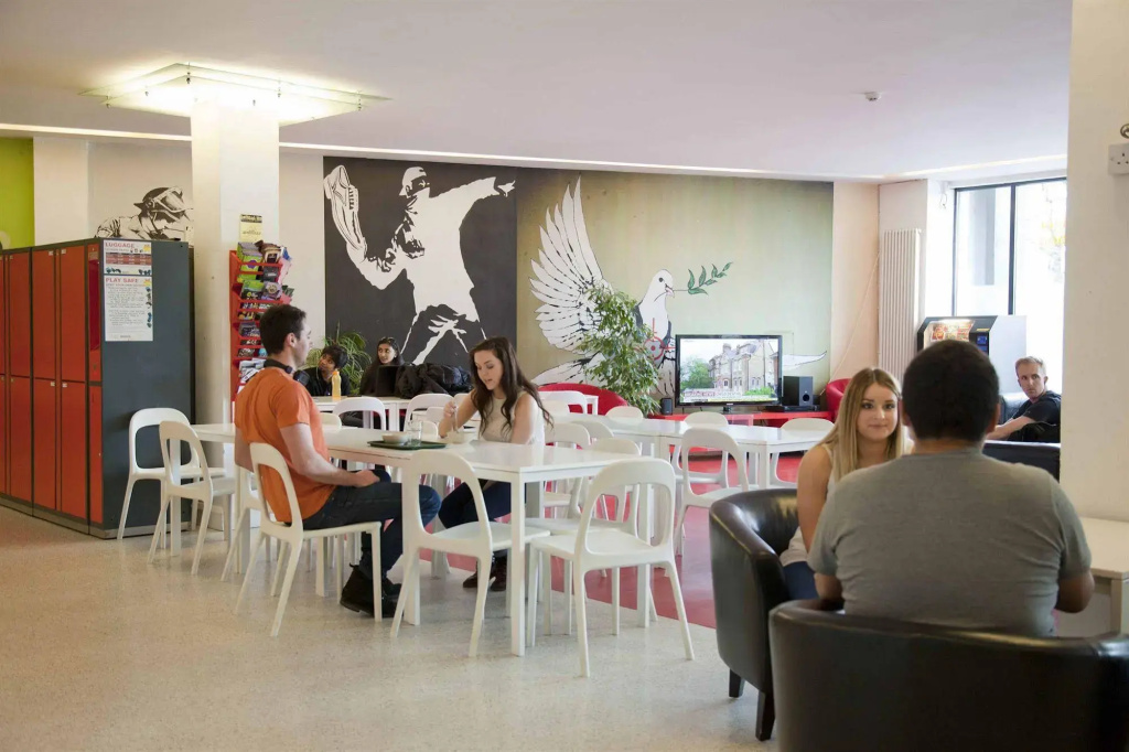 Hotel photo 12