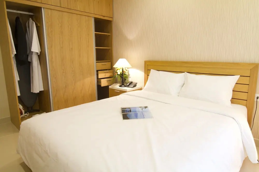 Mayfair Suites - Chambres