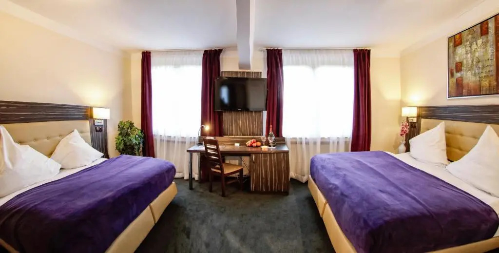 Hotel Famosa - Chambres