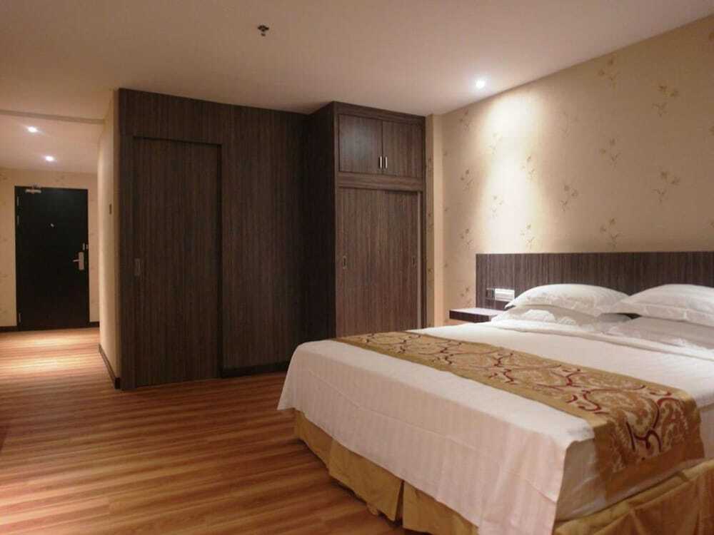 Mandarin Hotel