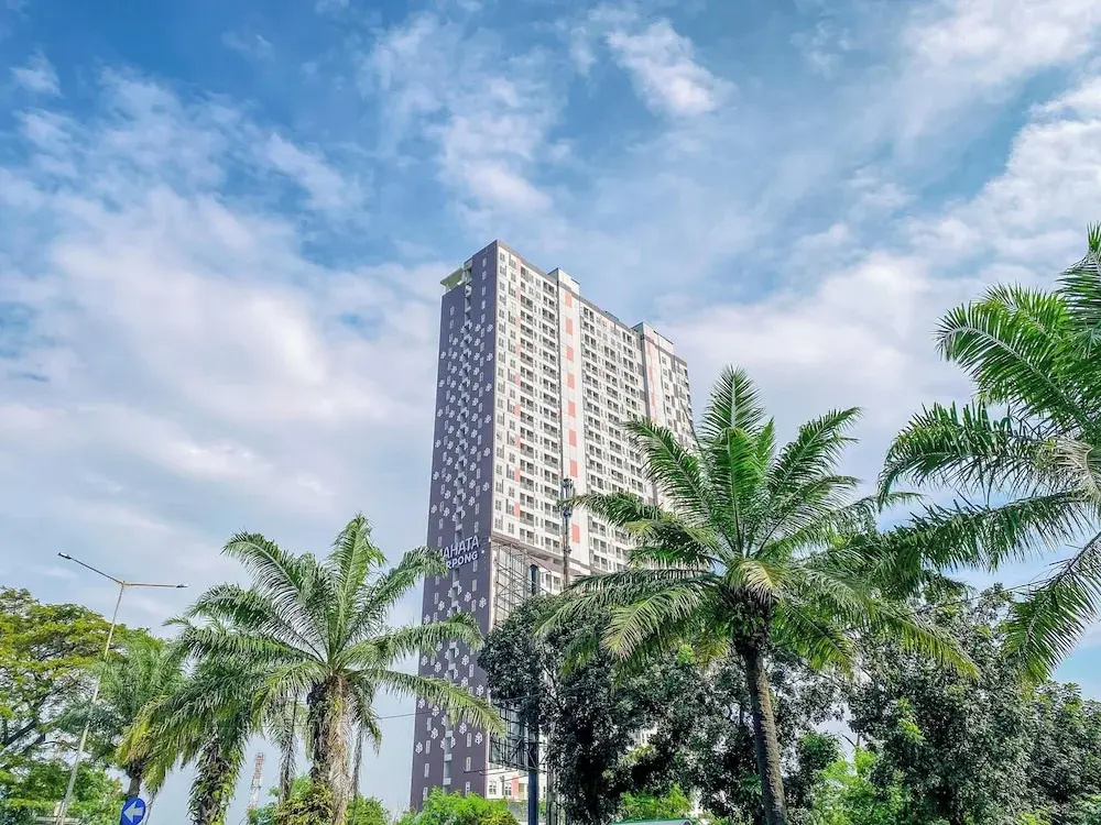 Blue Accent Studio At Samesta Mahata Serpong Apartment
