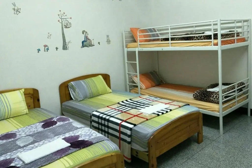Bed in Dorm