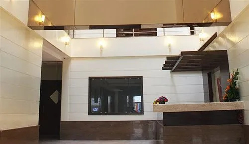 Cambay Sapphire Crn