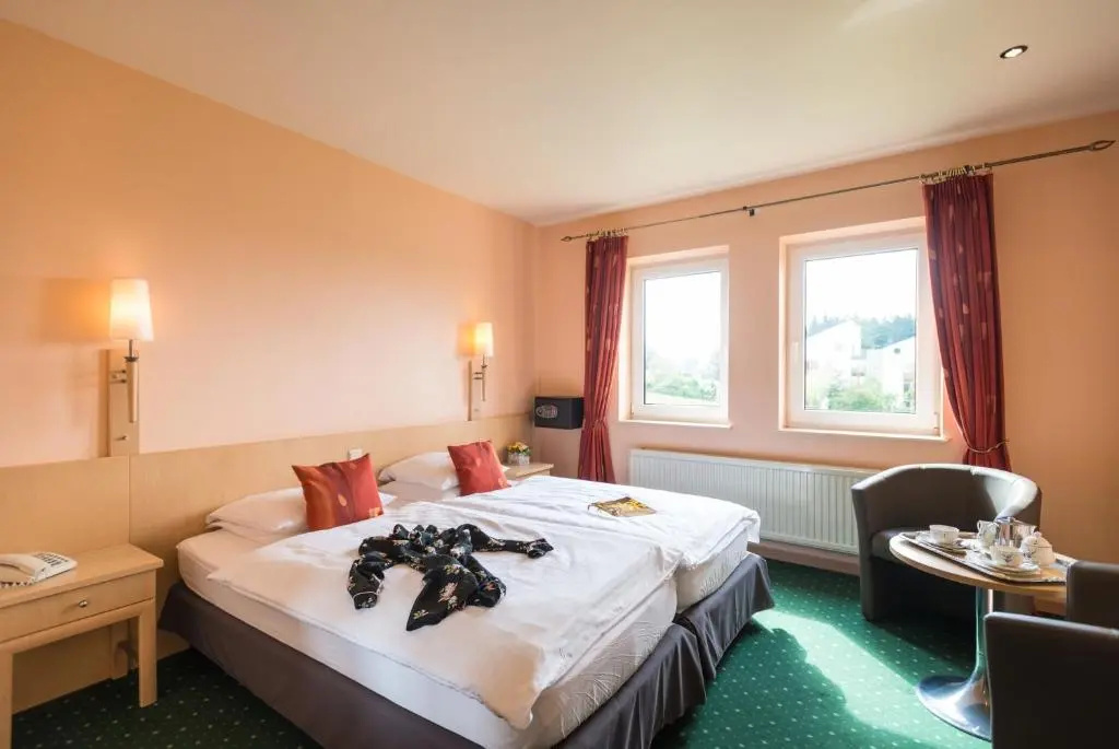 Hotel Hotleu - Chambres