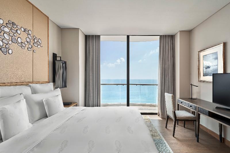 Intercontinental Phu Quoc Long Beach Resort