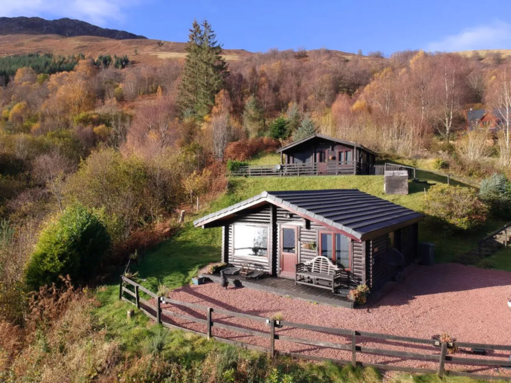 Highand Lodges 32935