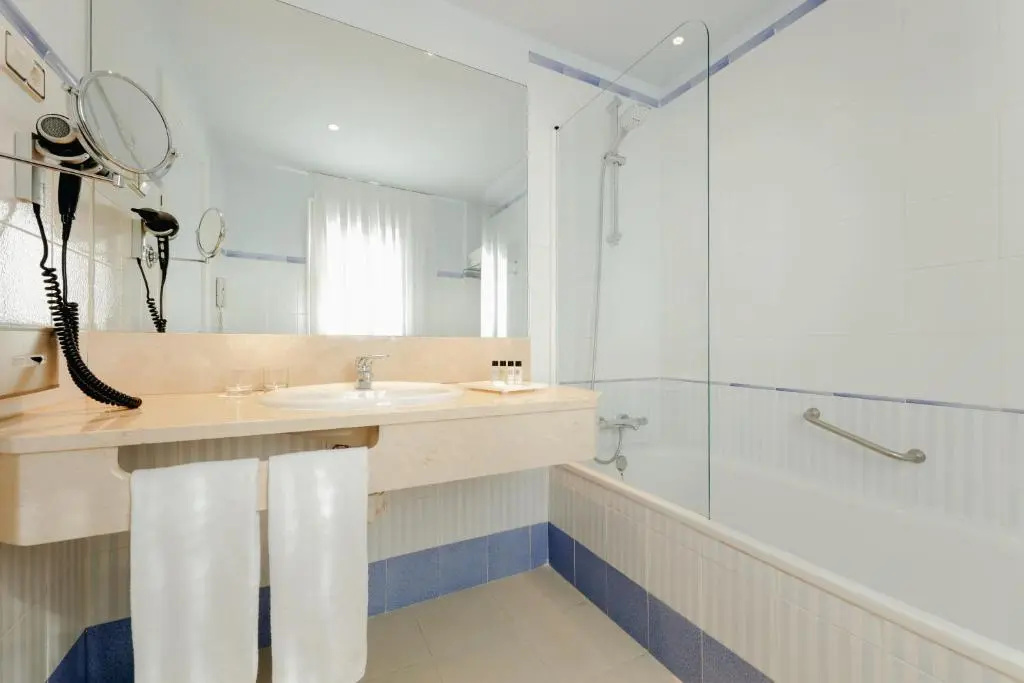 Abba Euskalduna Hotel - Chambres