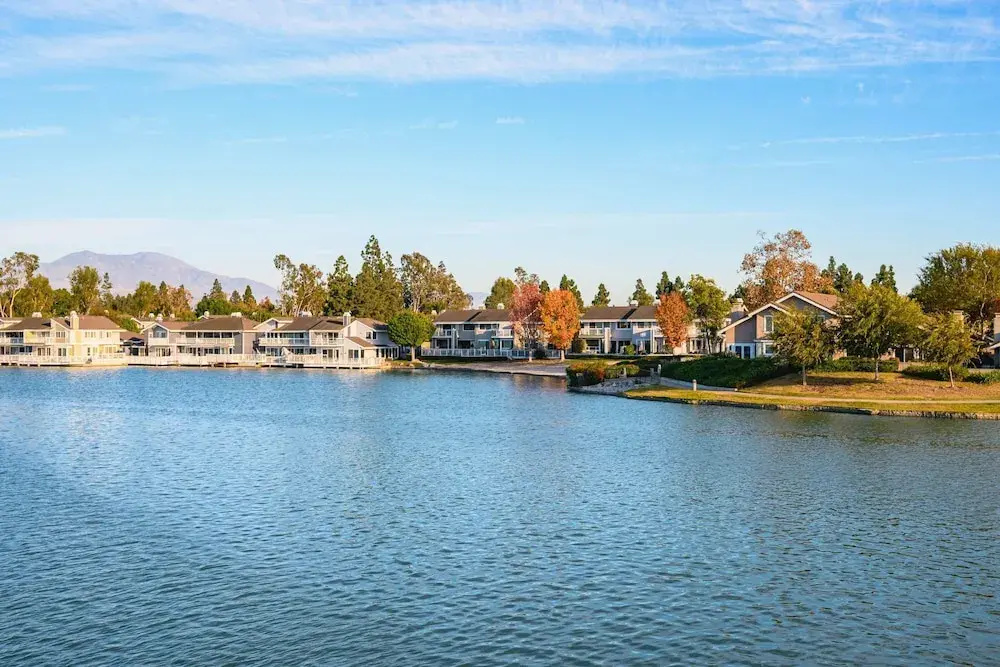 Waterfront Retreat With Stunning Views Modern Co