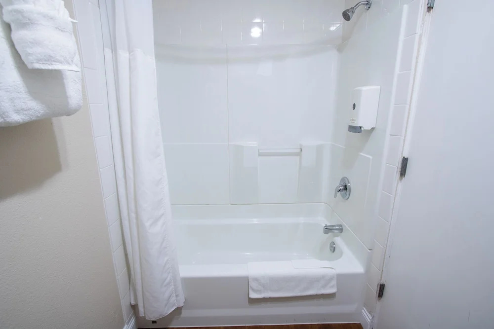Standard Double Basement room (full double bed)