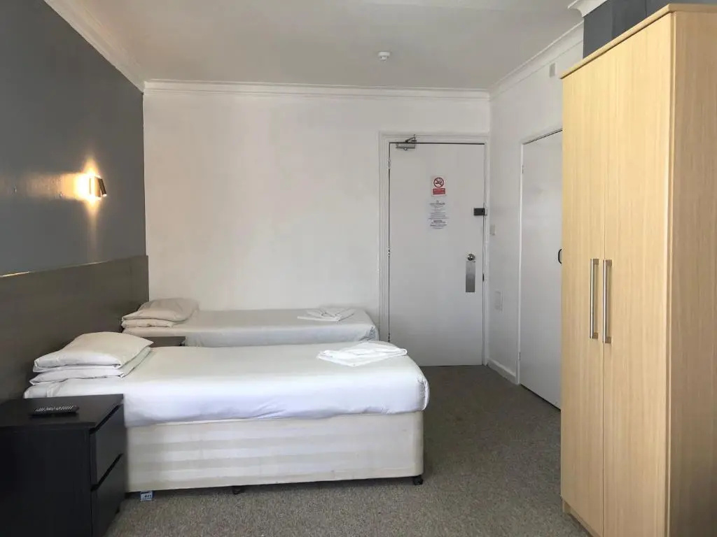 Standard Double room (twin beds)