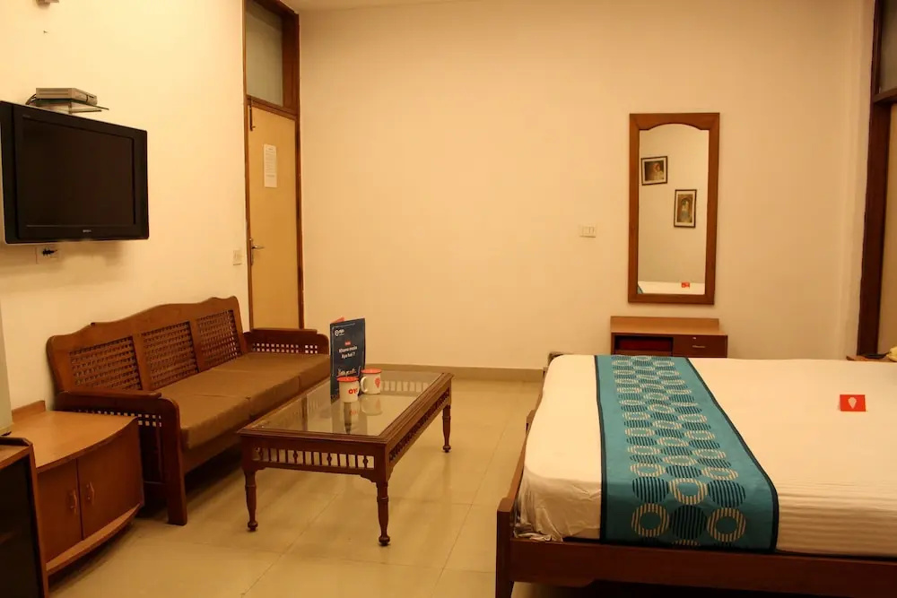 OYO 3558 Hotel Le Grand