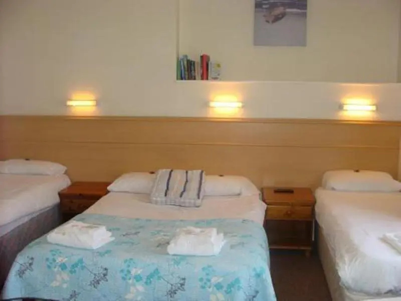 Azure Beach Hotel - Général